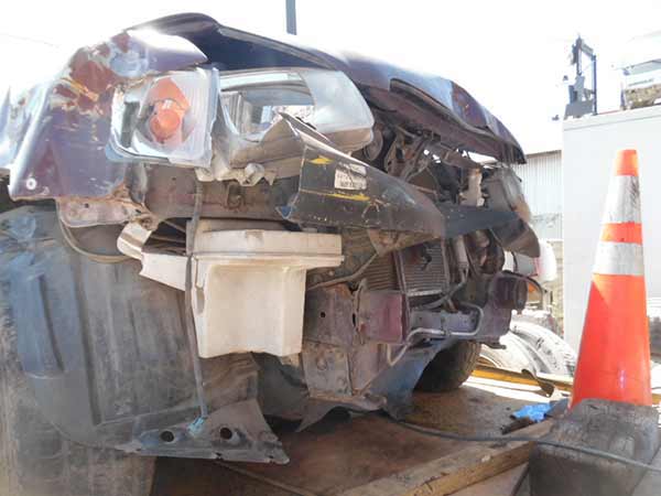  Nissan PATHFINDER 2002    EN DESARME