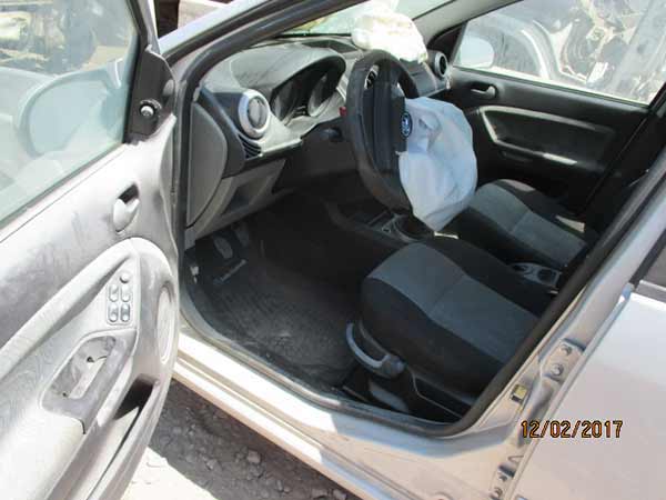 TOLVA Ford FIESTA 2008  USADA  EN DESARME