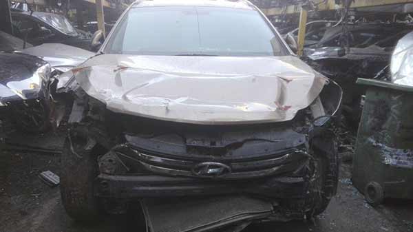  Hyundai SANTA FE 2015    EN DESARME