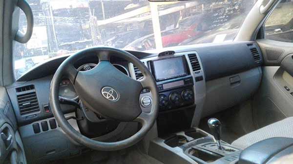  Toyota 4RUNNER 2006    EN DESARME