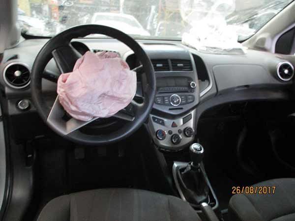  Chevrolet SONIC 2014    EN DESARME