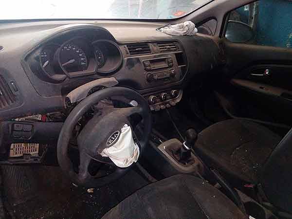  Kia Rio 2012    EN DESARME