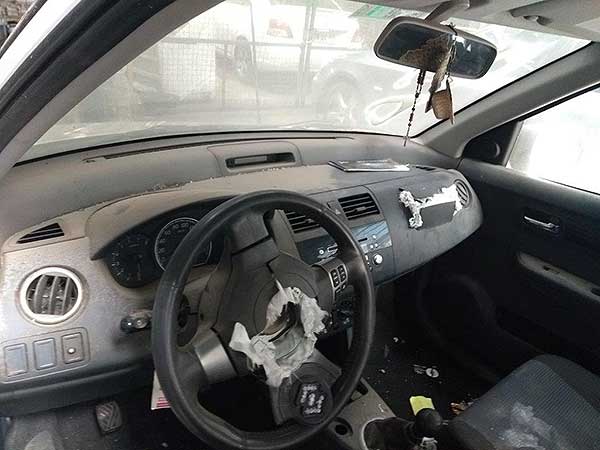  Suzuki SWIFT 2010    EN DESARME