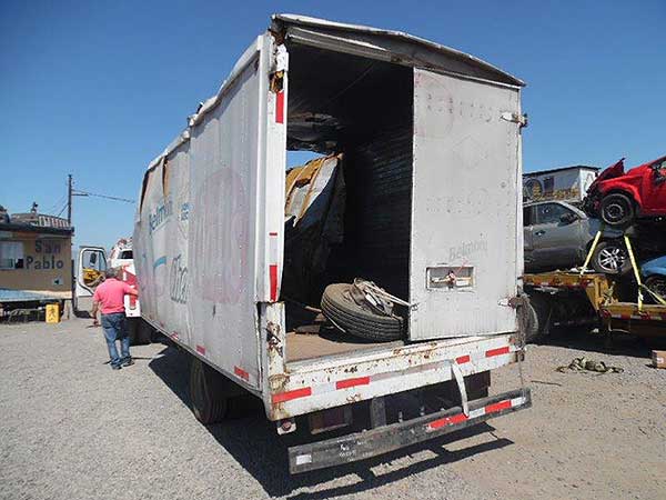 CARROCERíA PARA CAMIóN Chevrolet NPR 2014  USADA  EN DESARME