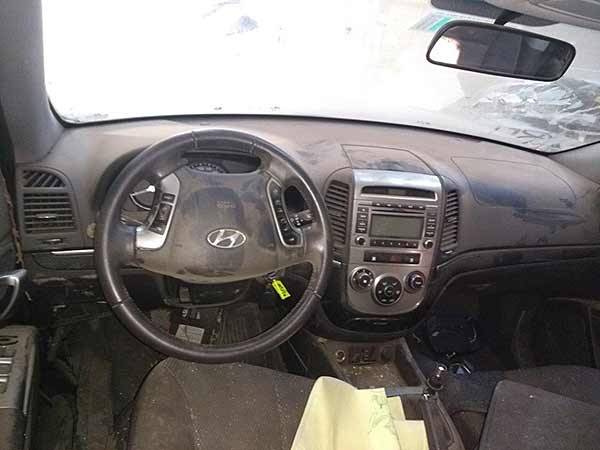  Hyundai SANTA FE 2011    EN DESARME