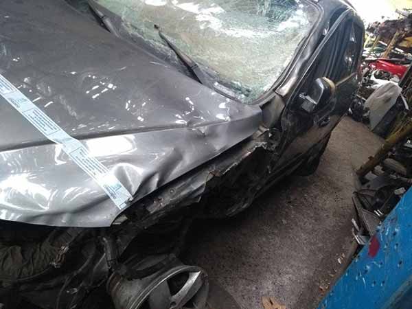  Hyundai SANTA FE 2006    EN DESARME