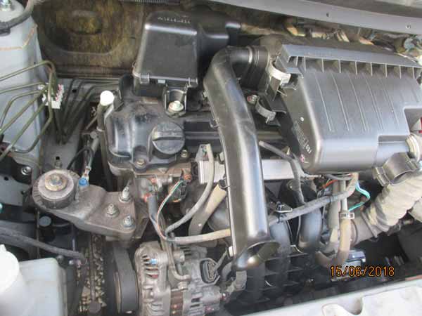 SPOILER CAMIóN Mitsubishi MIRAGE 2014  USADO  EN DESARME