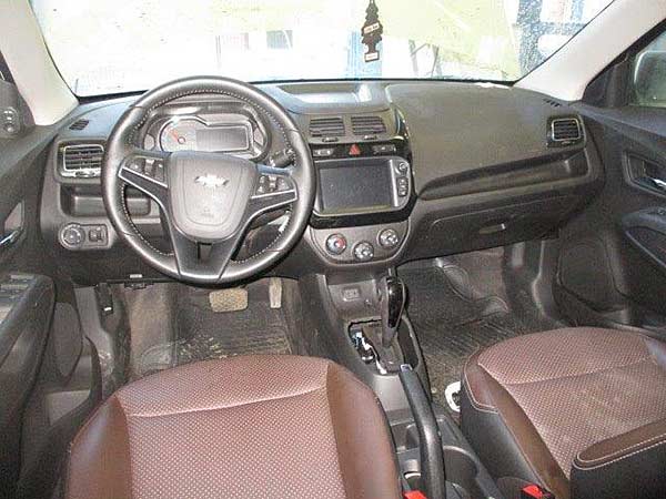  Chevrolet COBALT 2017    EN DESARME