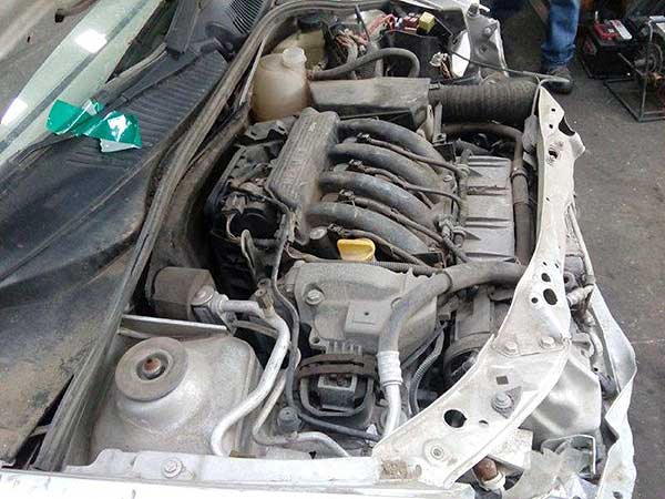  Renault SYMBOL 2013    EN DESARME