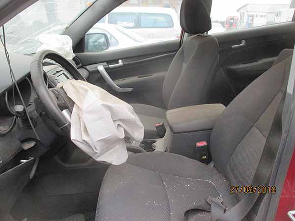  Kia SORENTO 2010    EN DESARME