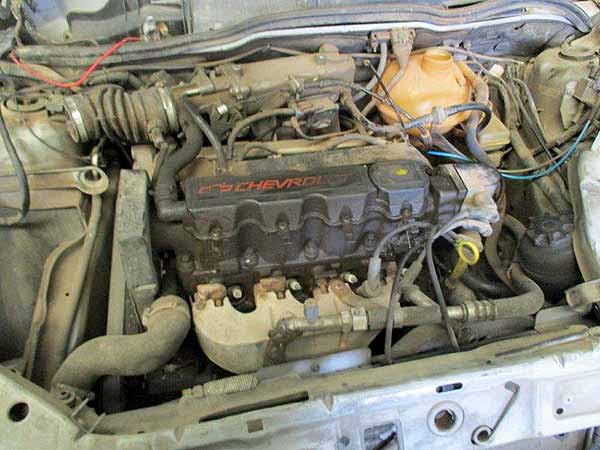  Chevrolet CORSA 2002    EN DESARME