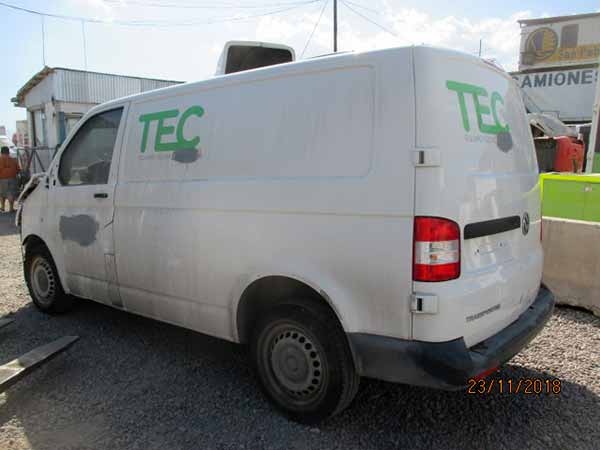  Volkswagen Transporter 2015    EN DESARME
