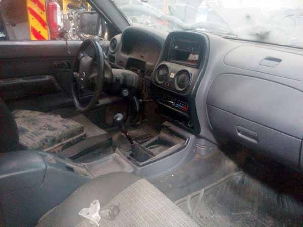  Nissan TERRANO 2014    EN DESARME