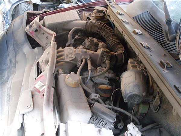 MAZA Fiat PALIO 2000  USADO  EN DESARME