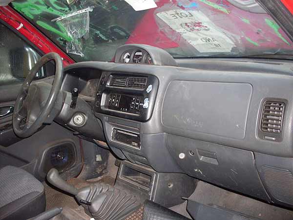  Mitsubishi L200 2004    EN DESARME