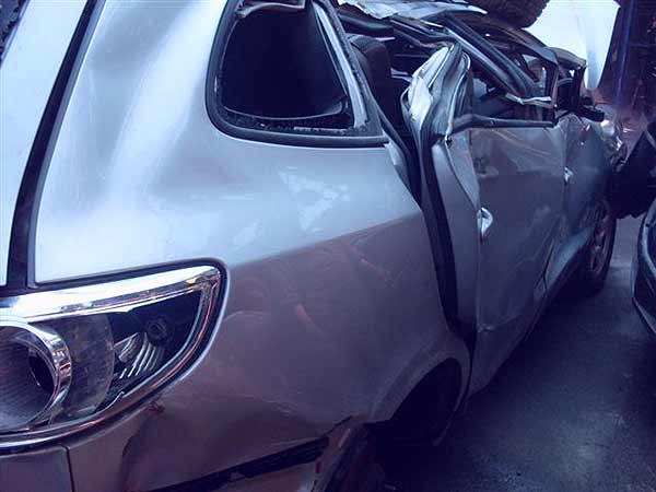  Hyundai SANTA FE 2011    EN DESARME