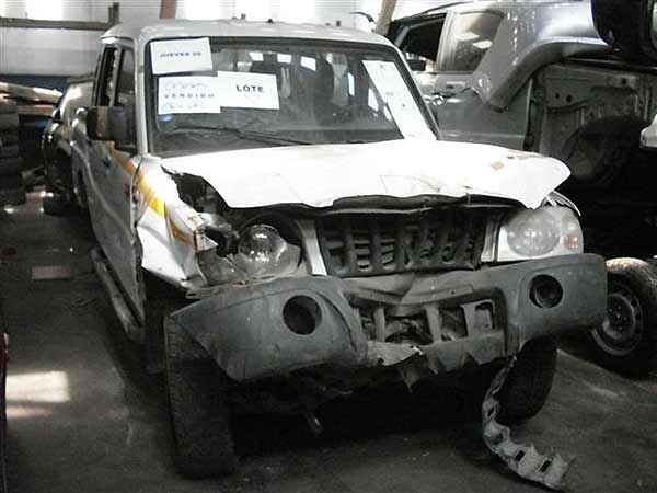  Mahindra XL 2009    EN DESARME