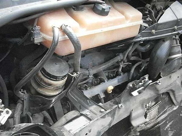 TAPABARRO Peugeot BOXER 2004  USADO  EN DESARME