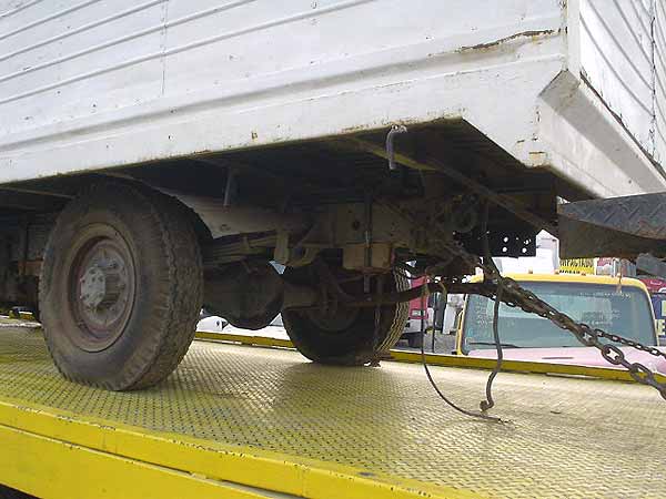  Chevrolet NKR 2002    EN DESARME