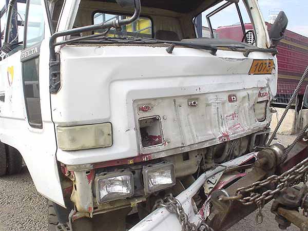 EJE Daihatsu Delta 1998  USADO  EN DESARME