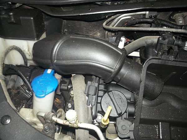  Hyundai i10 2011    EN DESARME