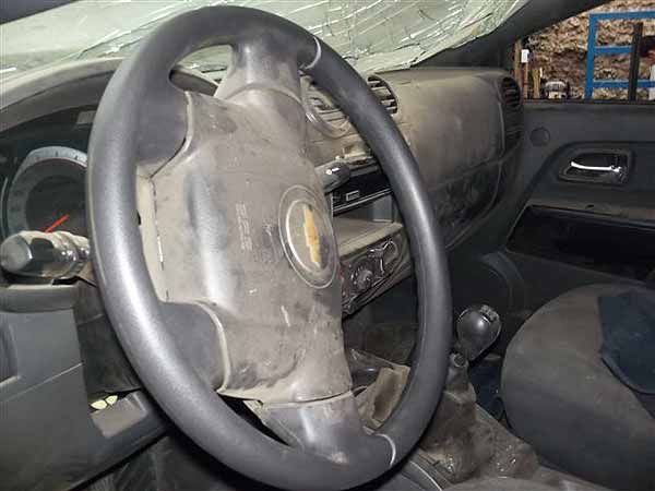  Chevrolet LUV 2011    EN DESARME