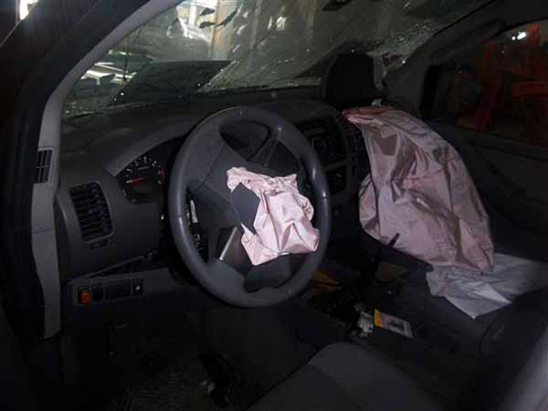  Nissan NAVARA 2009    EN DESARME