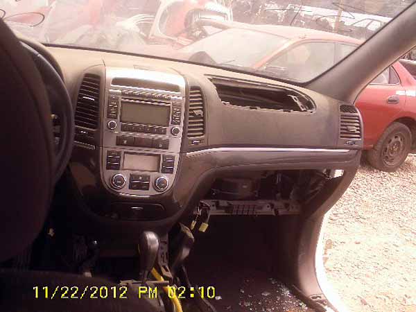  Hyundai SANTA FE 2011    EN DESARME