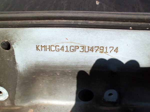  Hyundai ACCENT 2003    EN DESARME