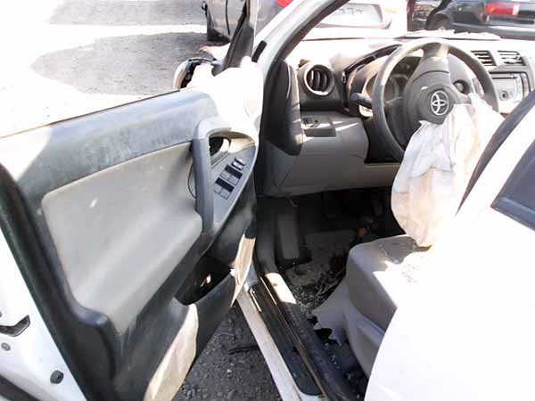  Toyota RAV4 2011    EN DESARME