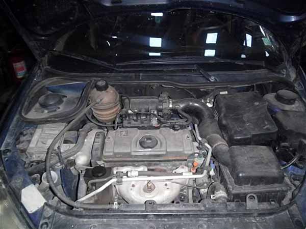  Peugeot 206 2003    EN DESARME
