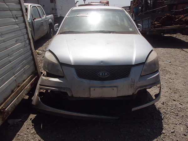  Kia Rio 2007    EN DESARME