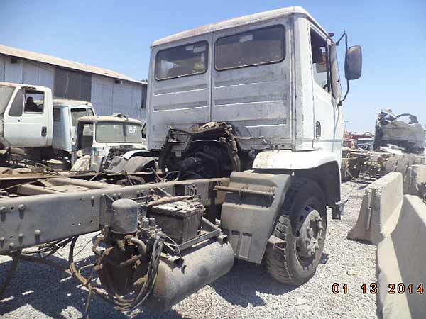  Mercedes-Benz 1718 2004    EN DESARME