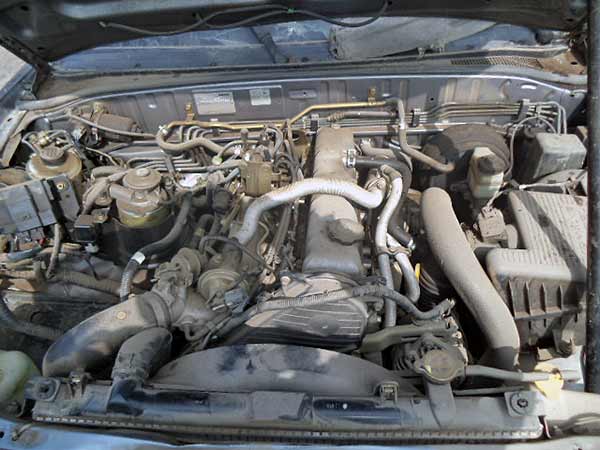 MAZA Mazda B2500 2005  USADO  EN DESARME