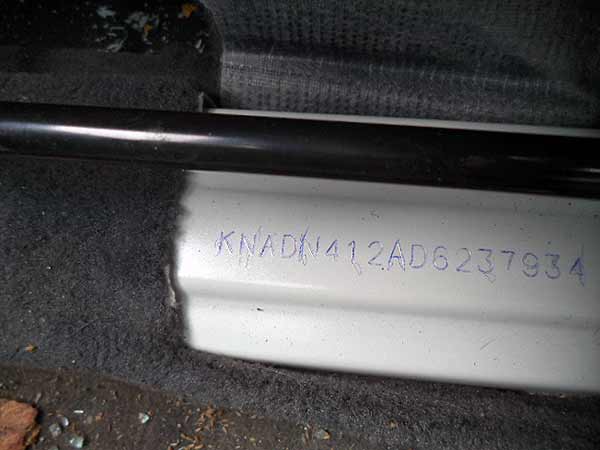  Kia Rio 2013    EN DESARME