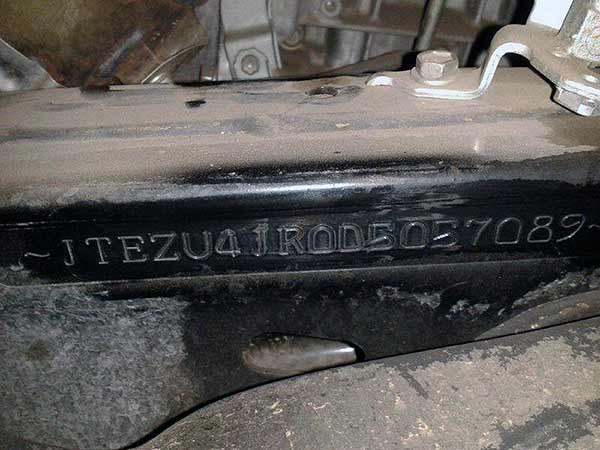  Toyota 4RUNNER 2013    EN DESARME