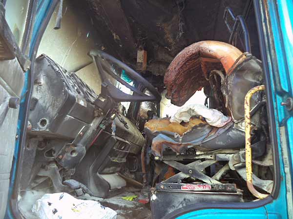 ESTANQUE ACUMULADOR DE AIRE Freightliner FL80 1997  USADO  EN DESARME