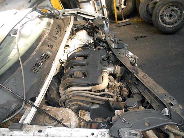  Peugeot PARTNER 2004    EN DESARME