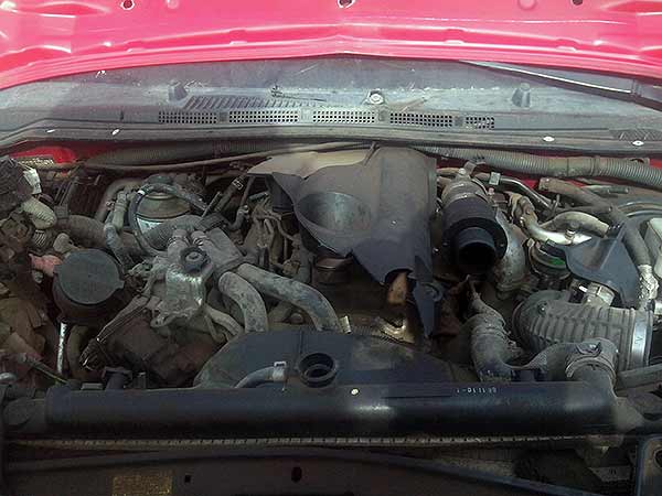  Nissan NAVARA 2011    EN DESARME