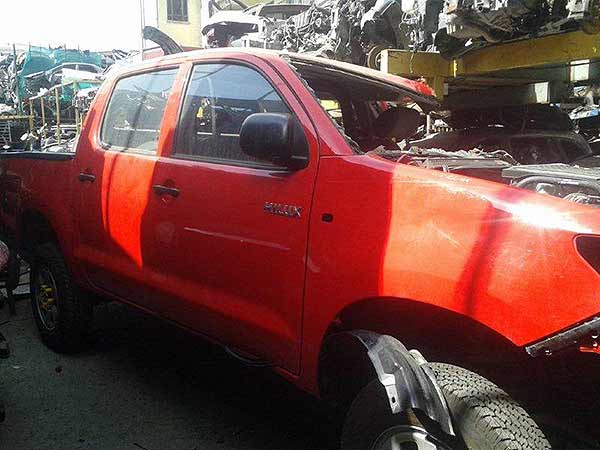  Toyota HILUX 2014    EN DESARME