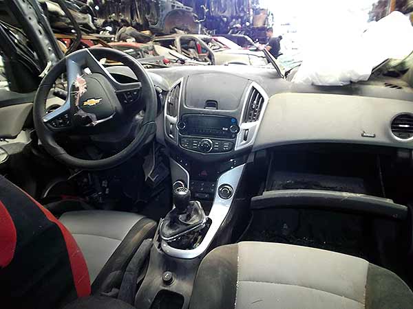 Chevrolet CRUZE 2013    EN DESARME