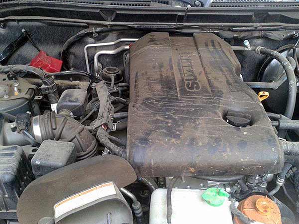 VIDRIO Suzuki GRAND NOMADE 2014  USADO  EN DESARME