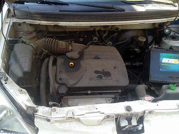  Suzuki AERIO 2003    EN DESARME