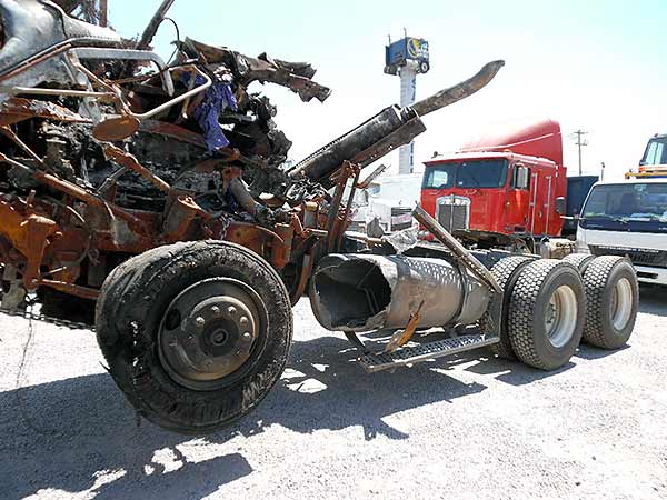 CARROCERíA PARA CAMIóN Freightliner FLB 1995  USADA  EN DESARME