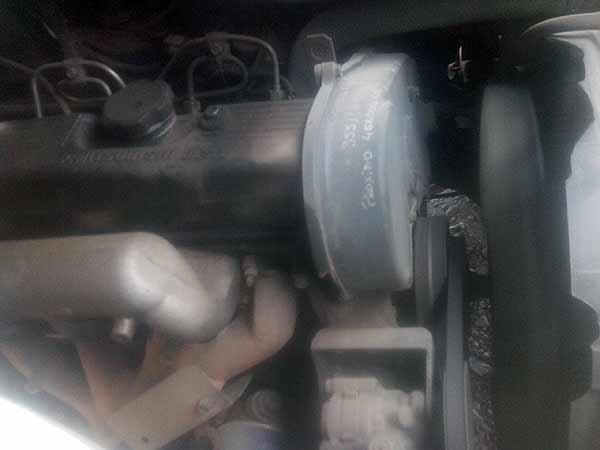 LLANTA Mitsubishi L300 2005  USADA  EN DESARME