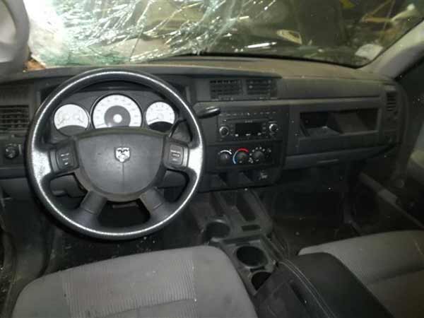 COMPRESOR AIRE ACONDICIONADO Dodge DAKOTA  2011  USADO  EN DESARME