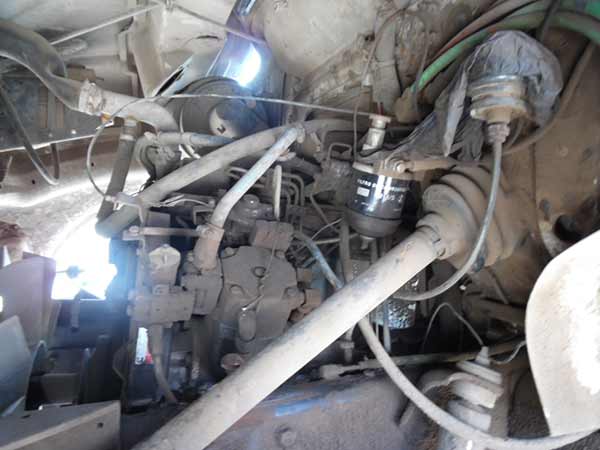 EJE International 4700 1998  USADO  EN DESARME