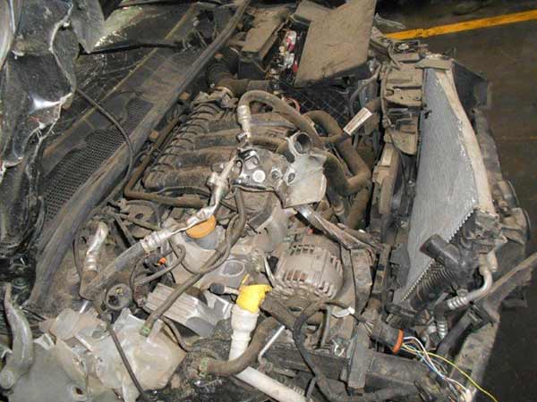  Renault MEGANE 2013    EN DESARME