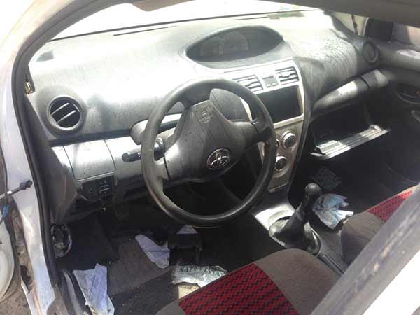  Toyota YARIS 2007    EN DESARME