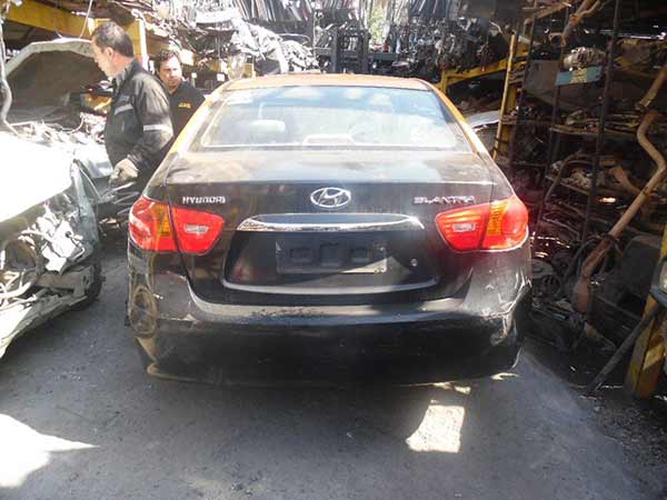 CULATA Hyundai ELANTRA 2011  USADA  EN DESARME